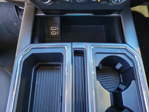 Used 2020 Ford F150 XLT w/ Equipment Group 302A Luxury image 12