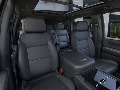New 2026 GMC Yukon Denali w/ Denali Reserve Package AWD/4WD image 16