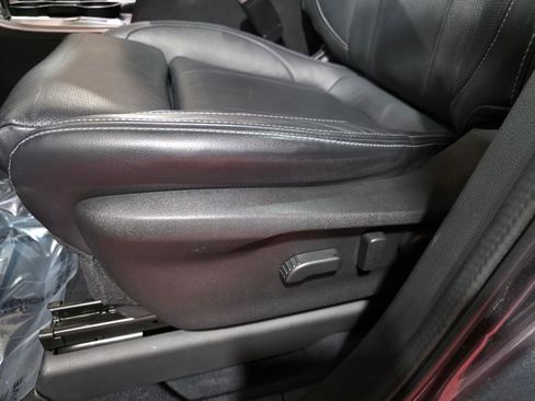 Used 2021 Subaru Ascent Touring image 13