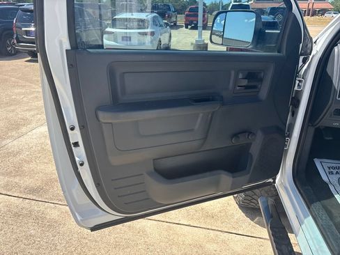 Used 2010 Dodge Ram 2500 Truck ST w/ ST Popular Equipment Group AWD/4WD image 12