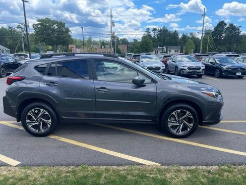 Used 2024 Subaru Crosstrek 2.0i Premium AWD/4WD image 4