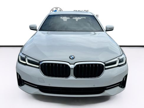 Used 2023 BMW 530i w/ Premium Package RWD image 2