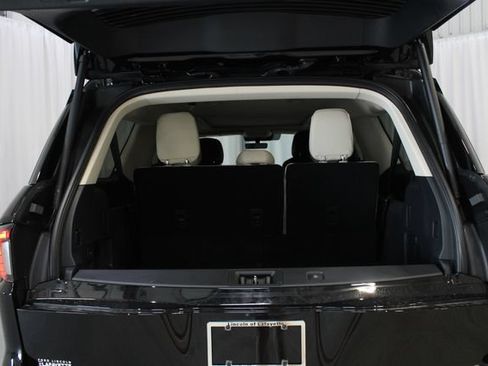 New 2027 Lincoln Navigator L Reserve AWD/4WD image 30