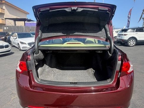 Used 2010 Acura TSX w/ Technology Package FWD image 4