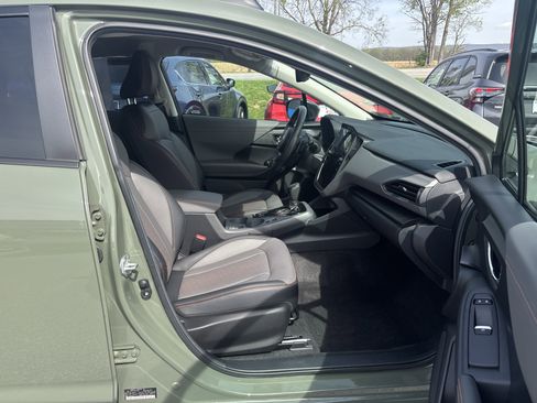 Certified 2024 Subaru Crosstrek 2.5i Limited w/ Crosstrek Mirror Package image 13