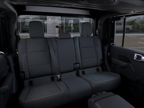 New 2026 Jeep Gladiator Sport image 15