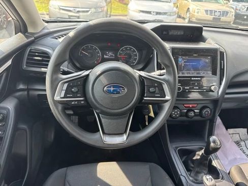 Used 2018 Subaru Impreza 2.0i AWD/4WD image 13