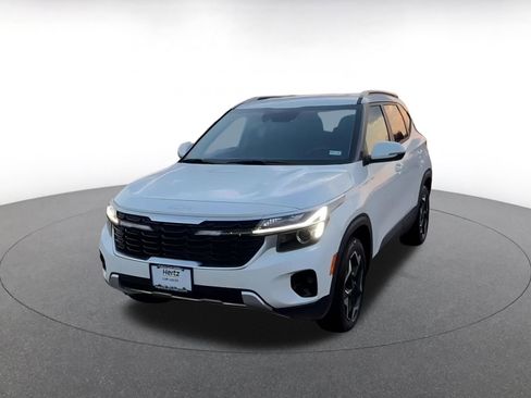 Used 2025 Kia Seltos S image 7