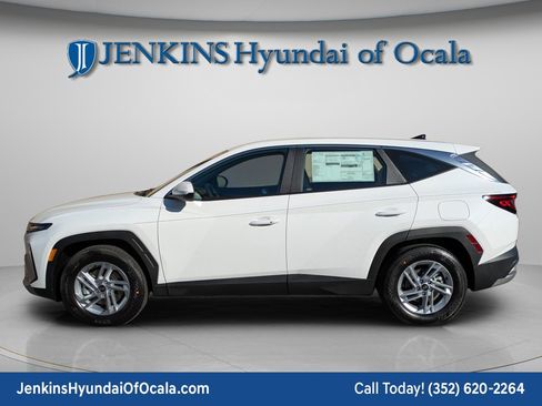New 2026 Hyundai Tucson SE image 7