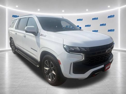Certified 2023 Chevrolet Suburban Z71 w/ Z71 Off-Road Package AWD/4WD image 3