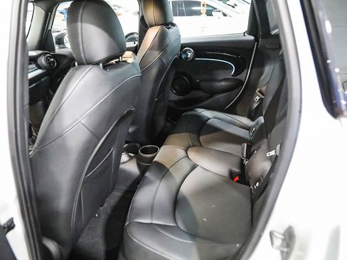 Used 2023 MINI Cooper S image 18