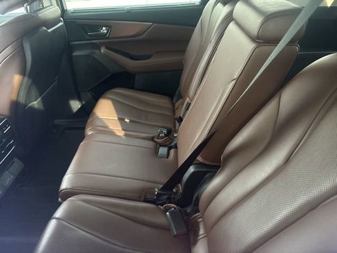 Used 2022 Acura MDX SH-AWD w/ Technology Package image 9