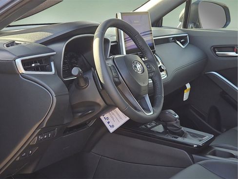 New 2026 Toyota Corolla Cross XSE image 21
