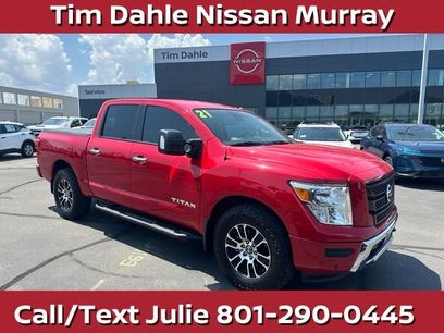 Used 2021 Nissan Titan SV w/ SV Convenience Package