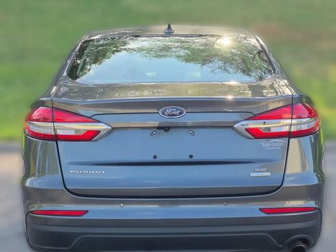 Used 2020 Ford Fusion SE w/ Fleet SE Value Package FWD image 6