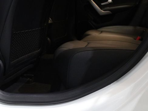 Used 2019 Mercedes-Benz A 220 A 220 image 13