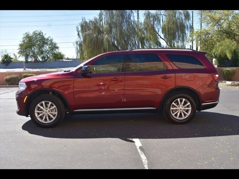 Used 2023 Dodge Durango SXT Launch Edition image 4