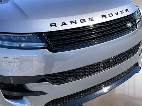 Certified 2025 Land Rover Range Rover Sport Dynamic SE AWD/4WD image 31