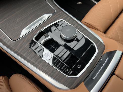 Certified 2024 BMW X5 xDrive40i w/ Premium Package AWD/4WD image 25