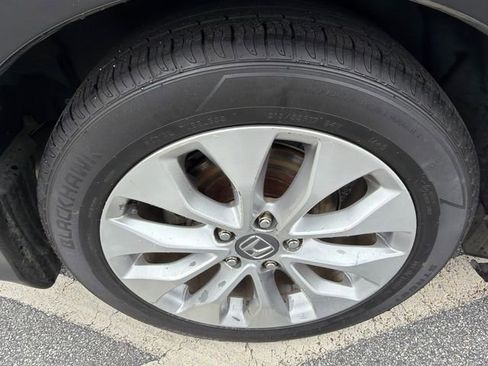 Used 2015 Honda Accord EX-L image 16