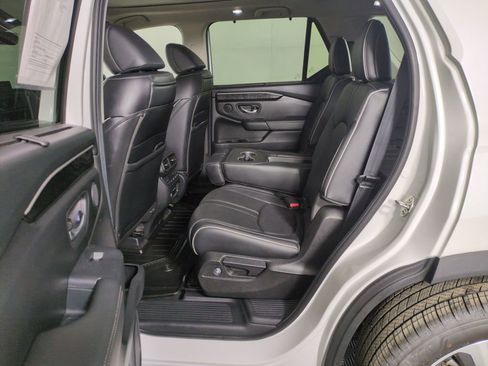 Certified 2024 Honda Pilot Elite image 29