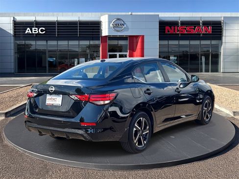 New 2025 Nissan Sentra SV w/ All-Weather Package image 5