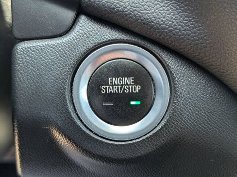 Certified 2022 Chevrolet Equinox LT FWD image 21