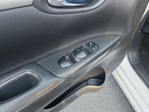 Used 2019 Nissan Sentra S w/ Appearance Package FWD image 19