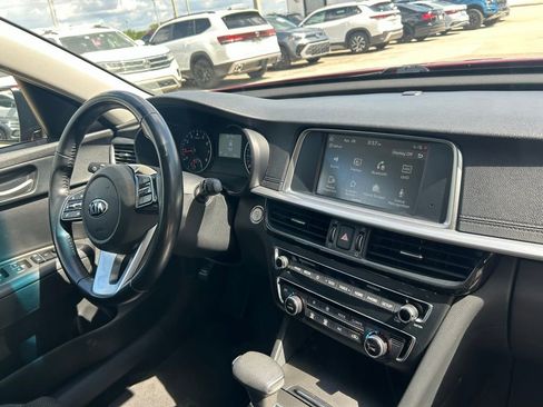 Used 2019 Kia Optima S FWD image 35