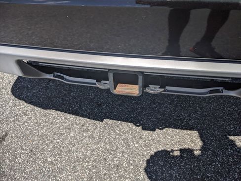 Used 2021 Ford Expedition XLT image 31