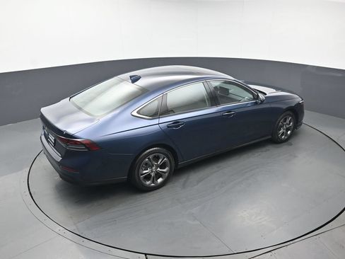 Used 2023 Honda Accord EX image 39