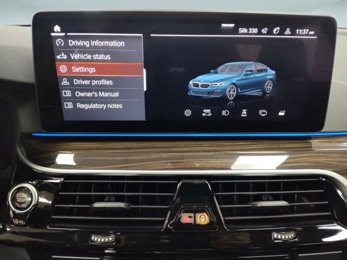 Certified 2023 BMW 530i xDrive w/ M Sport Package image 22