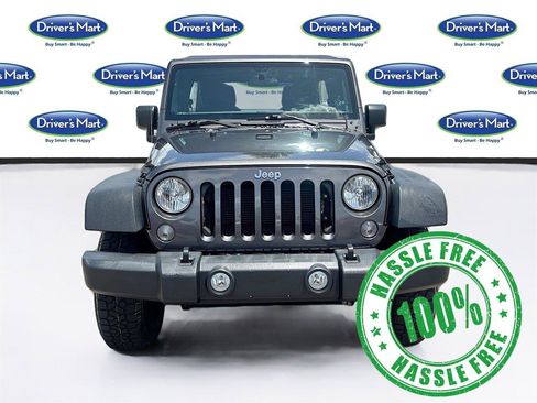 Used 2018 Jeep Wrangler Unlimited Sport AWD/4WD image 2