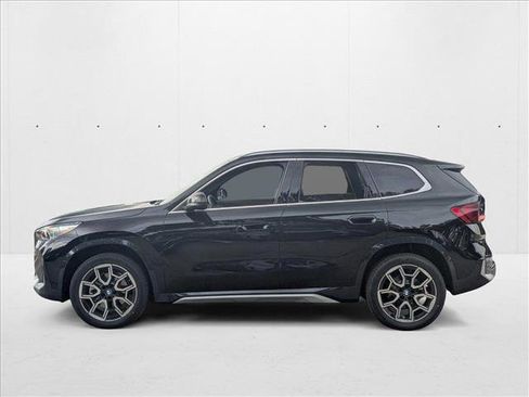 Used 2025 BMW X1 xDrive28i w/ Technology Package image 5