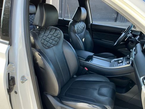 Used 2020 Hyundai Palisade Limited image 13