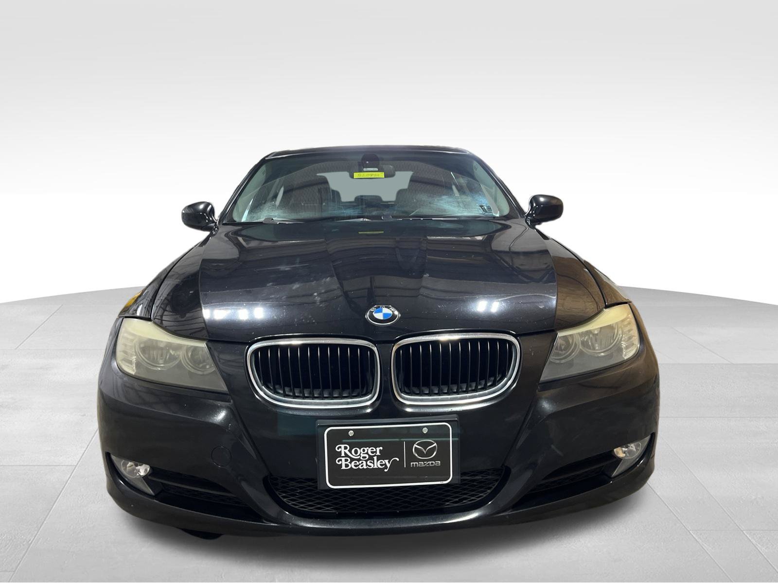 Used 2009 BMW 328i Sedan RWD image 2