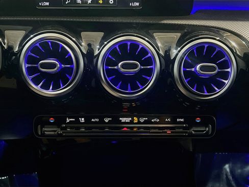 Used 2019 Mercedes-Benz A 220 image 11