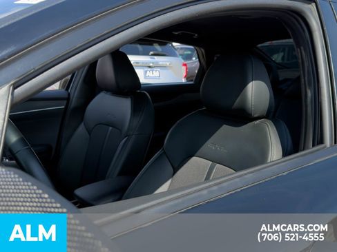 Used 2023 Kia K5 GT-Line w/ GT-Line Premium Package image 15