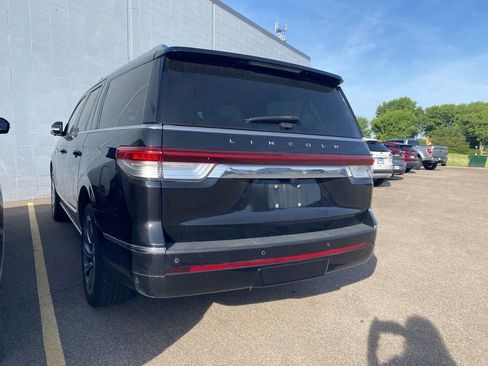 Used 2022 Lincoln Navigator L Reserve AWD/4WD image 13