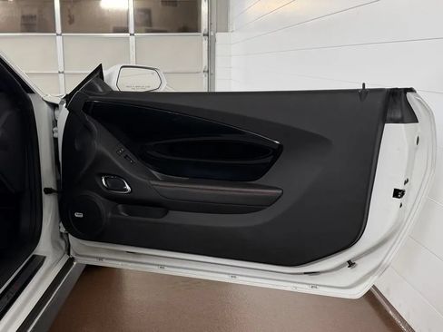 Used 2012 Chevrolet Camaro ZL1 RWD image 34