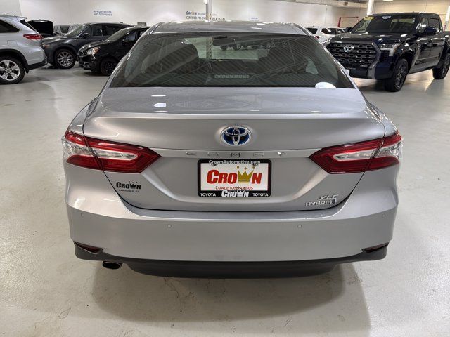 Used 2018 Toyota Camry XLE FWD image 7