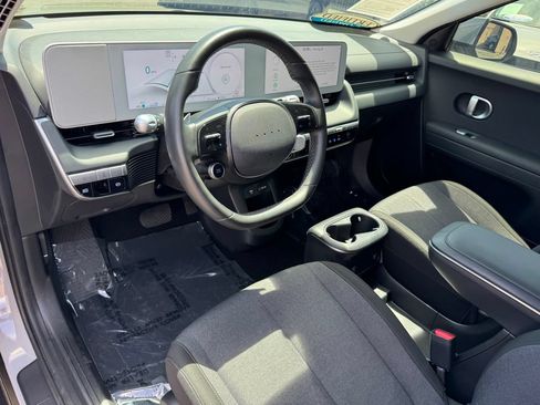 Certified 2024 Hyundai Ioniq 5 SE RWD image 15