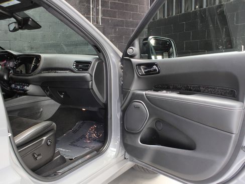 Used 2024 Dodge Durango SRT image 32