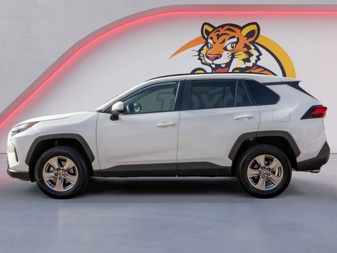 Used 2024 Toyota RAV4 XLE image 8