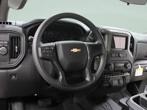 New 2026 Chevrolet Silverado 1500 W/T image 9