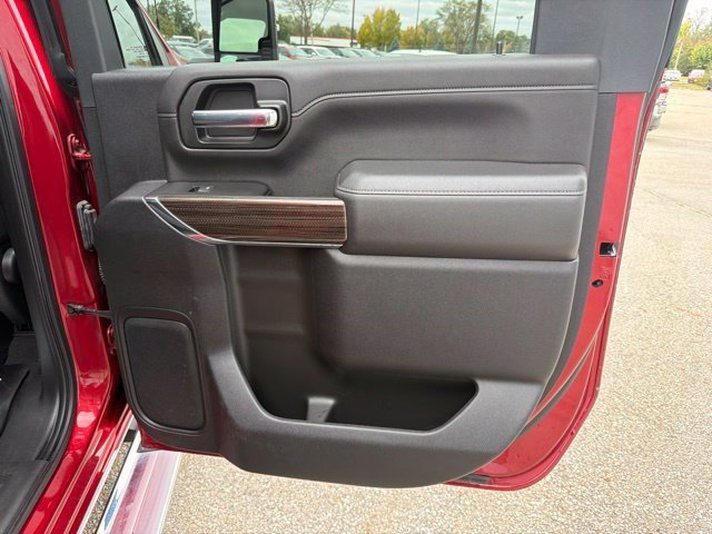 Used 2022 Chevrolet Silverado 2500 LT w/ Convenience Package AWD/4WD image 18