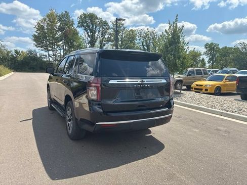 Used 2021 Chevrolet Tahoe LT w/ LT Signature Package AWD/4WD image 4