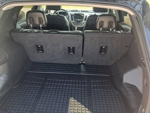 Used 2019 Chevrolet Equinox Premier AWD/4WD image 4