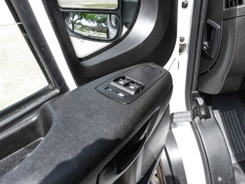 Used 2023 RAM ProMaster 3500 FWD image 41