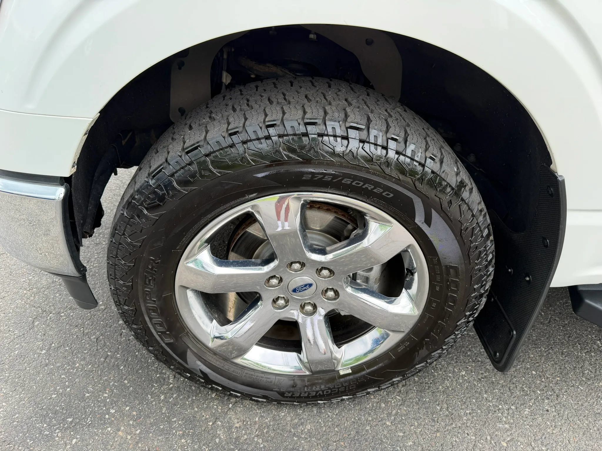 Used 2021 Ford F150 Lariat w/ Equipment Group 502A High AWD/4WD image 9